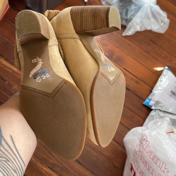 UGG Thames Nubuck suede leather stacked heel foldover ankle bootie sz 8 - Picture 6 of 6